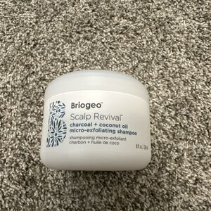 Briogeo Scalp Revival Charcoal + Coconut Oil Micro-Exfoliating Shampoo 8oz NEW!